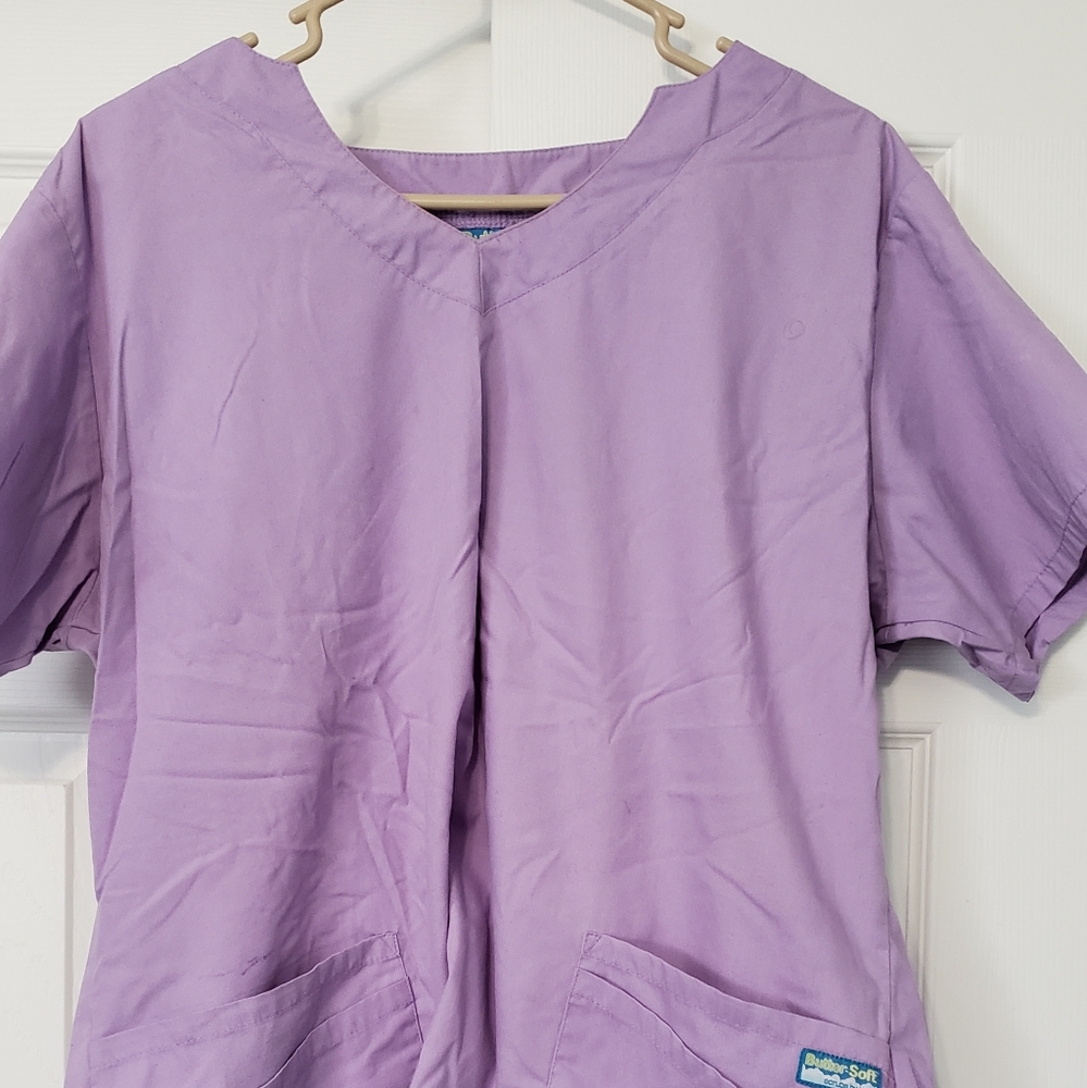 Scrub top